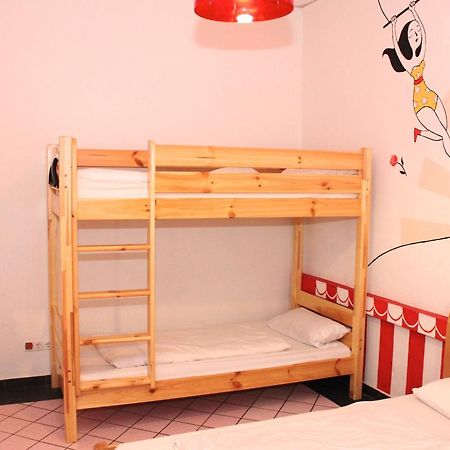 Hostel City Bed 2 Am Kurfurstendamm Берлін Екстер'єр фото